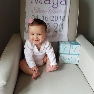 Meet your Posher, Robin